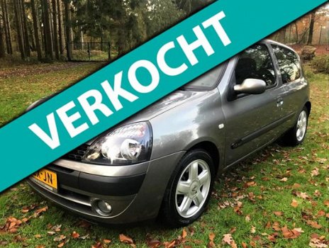 Renault Clio - 1.6-16V Privilège AIRCO. NWE APK. BJ'2003 - 1