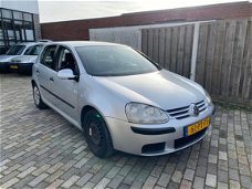 Volkswagen Golf - 1.4 16V Trendline