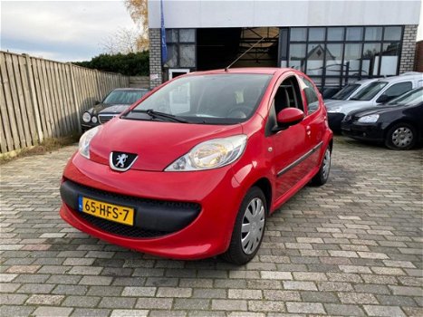 Peugeot 107 - Urban Move 1.0 - 1