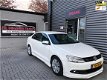 Volkswagen Jetta - 1.6 TDI Highline BlueMotion *R-LINE uitgevoerd* ZEER MOOI - 1 - Thumbnail