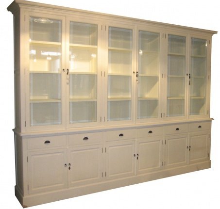 Grote en hoge witte winkelkast 360cm breed en 240cm hoog - nr. 1