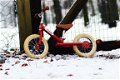 NOSTALGISCHE TRYBIKE Tweewieler RooD met mandje Gemonteerd - 1 - Thumbnail