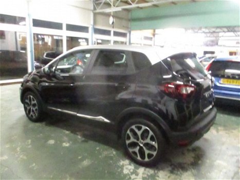 Renault Captur - 1.2 TCe Limited AUTOMAAT nieuw 3300km - 1