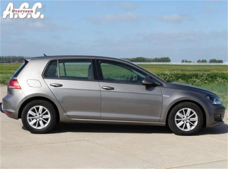 Volkswagen Golf - 1.6 TDi BlueMotion Navi Trekhaak ECC - 1