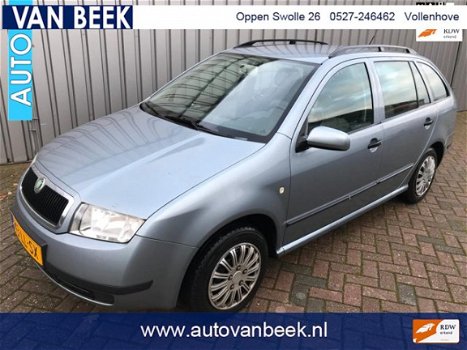 Skoda Fabia Combi - 1.4-16V Comfort - 1