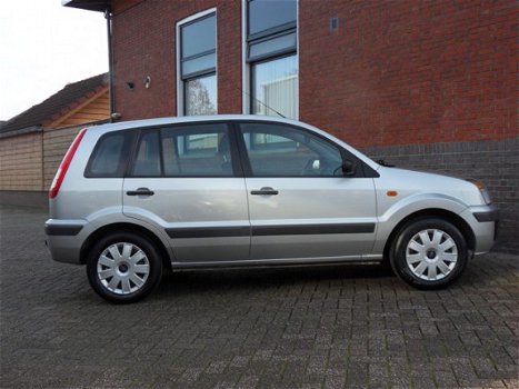 Ford Fusion - 1.4-16V Champion 96000 km | Airco | Trekhaak - 1