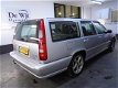 Volvo V70 - 2.5 Comfort-Line AUTOMAAT van 1e EIG. incl. NWE APK/GARANTIE - 1 - Thumbnail