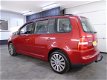 Volkswagen Touran - 1.6-16V FSI AUTOMAAT incl. NWE APK/GARANTIE - 1 - Thumbnail