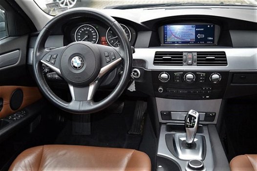 BMW 5-serie - 525i Business Line 132912 km, 2 eigenaren, 3.0 6cil. 218pk facelift - 1