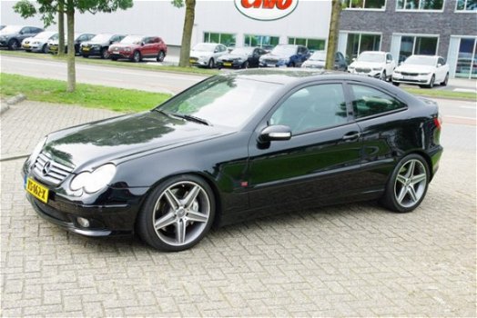 Mercedes-Benz C-klasse - C 30 CDI AMG 280pk AUT 2004 Perfecte staat - 1