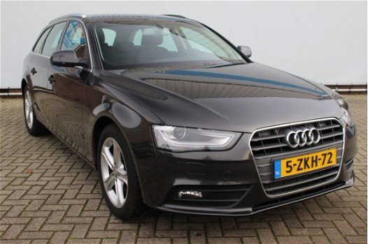 Audi A4 Avant - AUTOMAAT 1.8 TFSI Business Edition Navigatie, trekhaak - 1