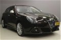 Alfa Romeo Giulietta - 1.4 Turbo 170pk Distinctive Sportpack TCT Automaat Leder, Navigatie, 18Inch. - 1 - Thumbnail