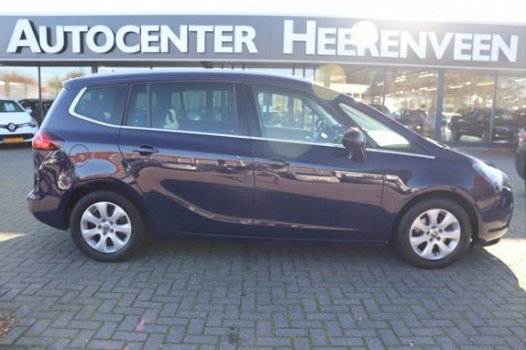 Opel Zafira Tourer - 1.4 140 pk Business+ 50 procent deal 6.475, - ACTIE 7 pers / Stoel - stuur verw - 1