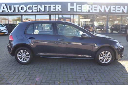 Volkswagen Golf - 1.2 TSI Comfortline 105 pk. 50 procent deal 6.225, - ACTIE Navi / Clima / Cruise / - 1