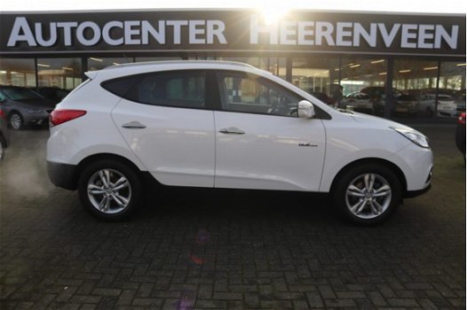 Hyundai ix35 - 1.6i GDI Pro 50 procent deal 5.975, - ACTIE Leer / Camera / Stoelverw / Navi / Clima - 1