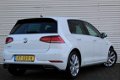 Volkswagen Golf - 1.0 TSI 110PK Comfortline R-line / Navi / Pdc / Climatronic / Licht- en Regensenso - 1 - Thumbnail