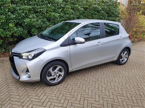 Toyota Yaris - 1.5 Hybrid Trend NL auto Navi/Cruise - 1