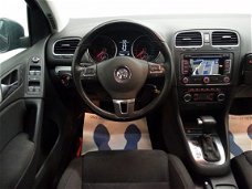 Volkswagen Golf - 1.4 TSI Highline DSG7 Autom Full map Navi, Flippers, Alcantara, LMV -Pdc