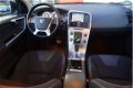 Volvo XC60 - 2.0 D3 Momentum / automaat - 1 - Thumbnail