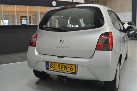 Renault Twingo - 1.2-16V Dynamique // AUTOMAAT // 88.000 km // AIRCO // CRUISE // - 1