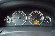 Opel Vectra Wagon - 1.8-16V Executive leer navi cruise Trekhaak