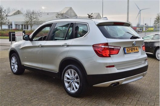 BMW X3 - xDrive 2.0D High Exe *Panodak, Navi, SportLeder - 1