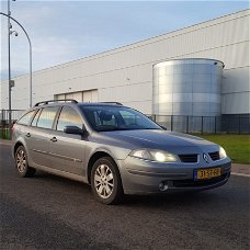 Renault Laguna Grand Tour - 1.6 16V TECH LINE