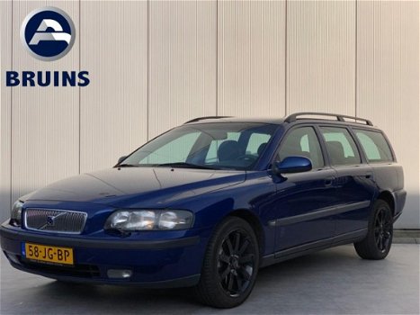 Volvo V70 - 2.4 T 230PK OCEAN RACE COMFORT LINE - 1