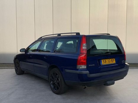 Volvo V70 - 2.4 T 230PK OCEAN RACE COMFORT LINE - 1