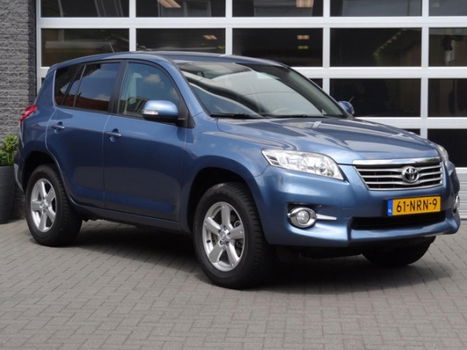 Toyota RAV4 - 2.0 VVTi Dynamic , dealer onderhouden, trekhaak, climate / cruise control, 4 wheel dri - 1