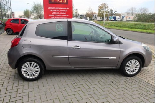 Renault Clio - 1.2 Collection Cruise / Airco / Elek. ramen - 1