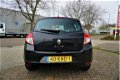 Renault Clio - 1.2 Special Line Navigatie Dealeronderhouden - 1 - Thumbnail