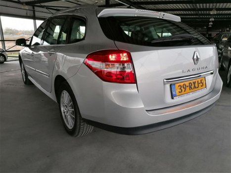 Renault Laguna Estate - 2.0 Expression Climate Control, Navigatie - 1