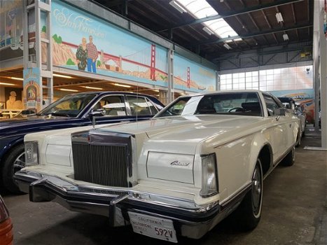 Lincoln Continental - 6.6 Mark V - 1