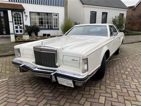 Lincoln Continental - 6.6 Mark V - 1