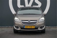 Opel Meriva - 1.4 Turbo Cosmo - PDC - CAMERA - CLIMATE - CRUISE - NAVI - TREKHAAK - BLUETOOTH