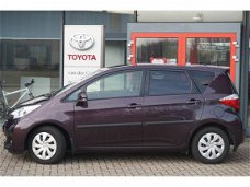 Toyota Verso S - Verso-S 1.3 VVT-i Aspiration Panoramadak