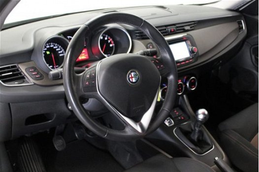 Alfa Romeo Giulietta - 1.4 TURBO DISTINCTIVE PDC U-CONNECT - 1