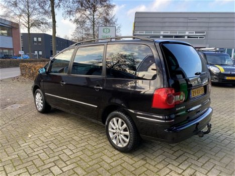 Volkswagen Sharan - 2.0 Sportline Automaat 7persoons - 1