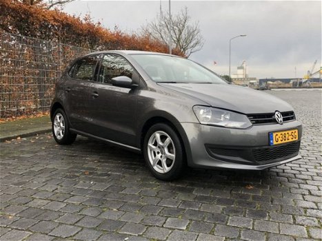 Volkswagen Polo - 1.4-16V Highline, Automaat, 5 Deurs - 1