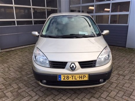 Renault Grand Scénic - 2.0 16V 7P Business Line - 1