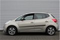 Kia Venga - 1.4 CVVT First Edition | Navi | Airco | Cruise | Camera | LED | Dealeronderhouden | - 1 - Thumbnail