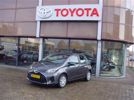 Toyota Yaris - 1.3 VVT-i Aspiration - 1