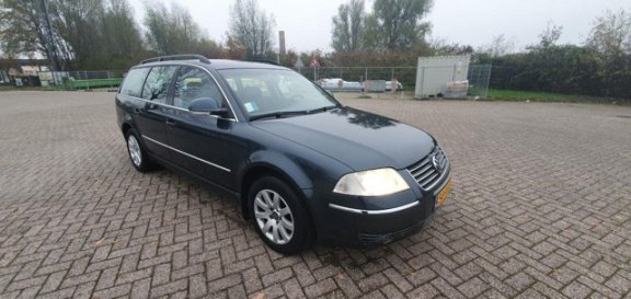 Volkswagen Passat Variant - 2.0-20V Turijn Nieuwstaat| Bomvol | PDC | - 1