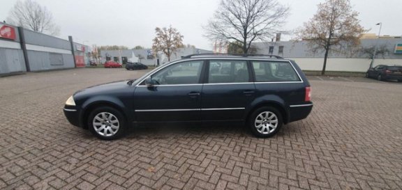 Volkswagen Passat Variant - 2.0-20V Turijn Nieuwstaat| Bomvol | PDC | - 1