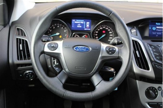 Ford Focus - TREND 100Pk ECOBOOST*NAVI*PDC - 1