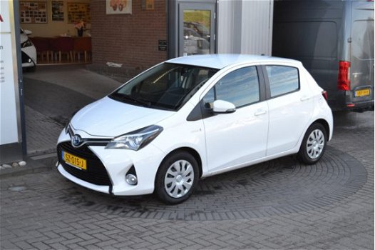 Toyota Yaris - 1.5 Hybrid Now - 1