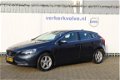 Volvo V40 - D2 Momentum - 1 - Thumbnail