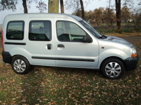 Renault Kangoo - 1.4 RXE ROLSTOELAUTO AUTOMAAT voor de kleinere beurs met nieuwe APK - 1