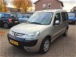 Peugeot Partner MPV - 1.6 HDi Zenith 4 airco cruise nette auto dealer onderhouden - 1 - Thumbnail